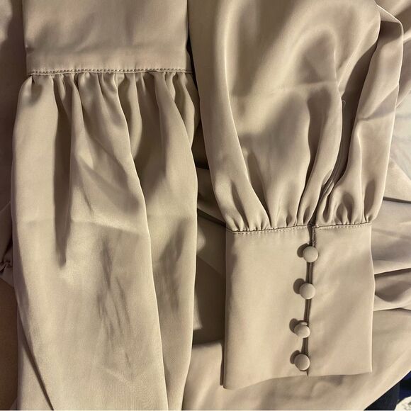 Jason Wu size Medium cream peplum long sleeve V neck blouse NWOT - Picture 10 of 12